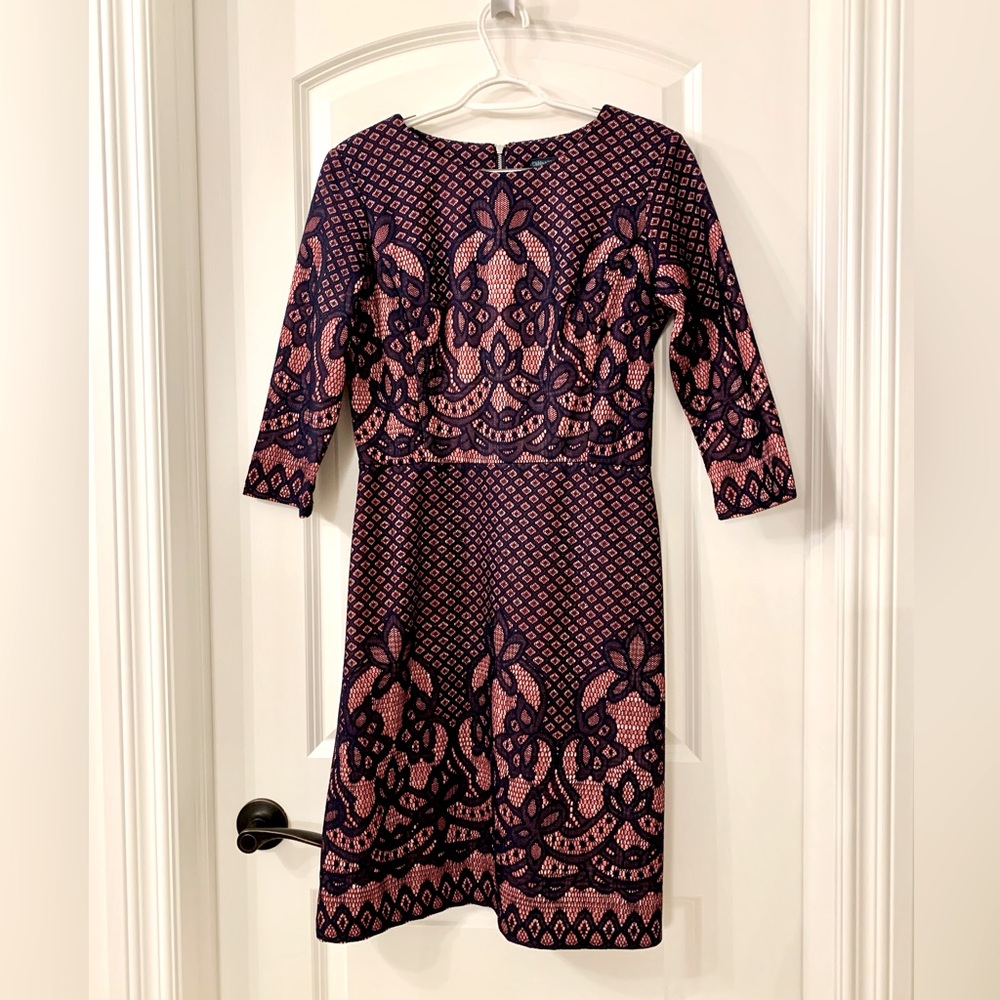 NWOT Gabby Skye bonded lace fit and flare dress